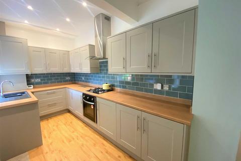 4 bedroom terraced house to rent, Wayland Road, Sharrowvale, Sheffield