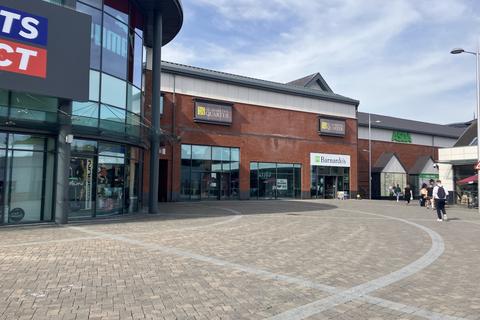 Retail property (high street) to rent, Unit 4A, St. Martins Quarter, Silver Street, Worcester, Worcestershire, WR1 2DA