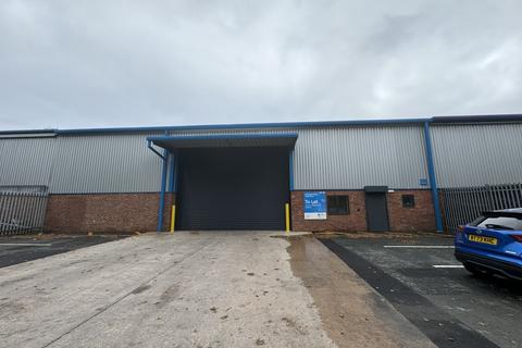 Warehouse to rent, Unit 67C, Blackpole Trading Estate West, Worcester, Worcestershire, WR3 8TJ