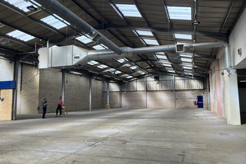 Industrial unit to rent, Navigation Road, Worcester, Worcestershire, WR5 3EF