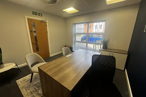 Office to rent, Unit 3, Apex Park, Wainwright Road, Worcester, Worcestershire, WR4 9FN