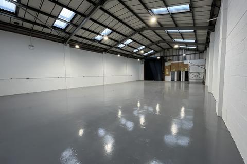 Industrial unit to rent, Bay 2, G8 Business Park, Walter Nash Road, Kidderminster, Worcestershire, DY11 7HJ