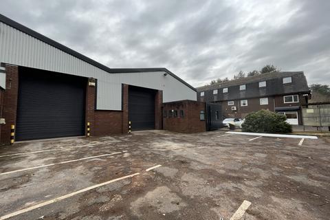 Industrial unit to rent, Bay 2, G8 Business Park, Walter Nash Road, Kidderminster, Worcestershire, DY11 7HJ