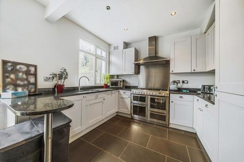 224 Pickhurst Rise, West Wickham, BR4 0AU
