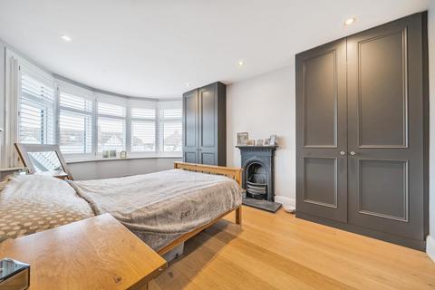 224 Pickhurst Rise, West Wickham, BR4 0AU