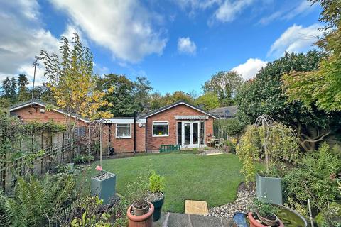 2 bedroom detached bungalow for sale, Glendale Close, FINCHFIELD