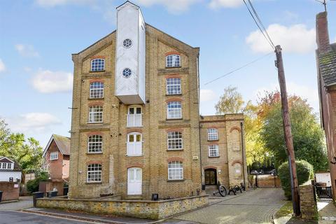 2 bedroom apartment for sale, Mill Street, East Malling, West Malling, Kent