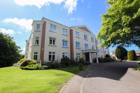 2 bedroom apartment for sale, 29 Oaklands Manor, St Saviour