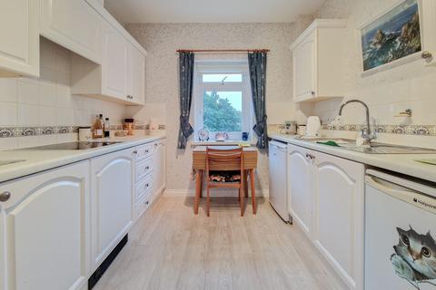 undefined, 29 Oaklands Manor, St Saviour