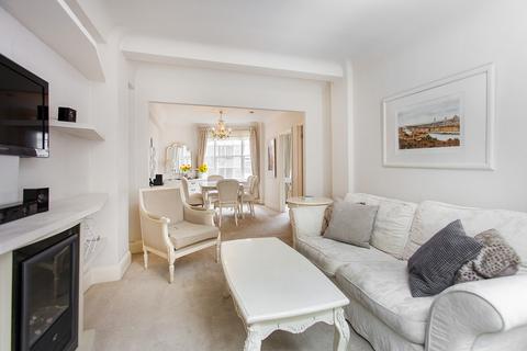 2 bedroom flat for sale, Melcombe Place, London NW1