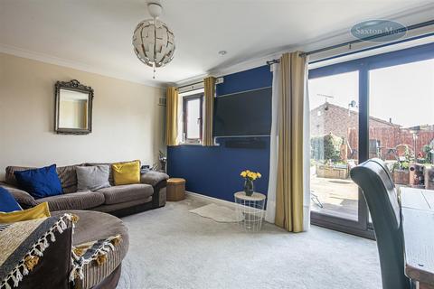 3 Helliwell Lane, Deepcar, Sheffield, S36 2NH