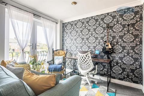 3 Helliwell Lane, Deepcar, Sheffield, S36 2NH