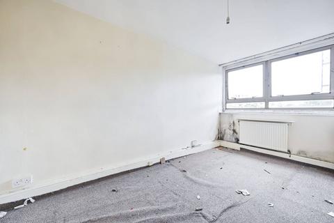 3 bedroom flat for sale, Carlton Vale, Maida Vale, London, NW6