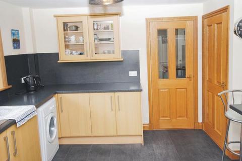 25 St. Valery Place, Ullapool, IV26 2TD