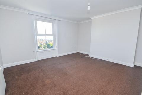 1 bedroom flat to rent, Walmer Castle Road, Deal CT14