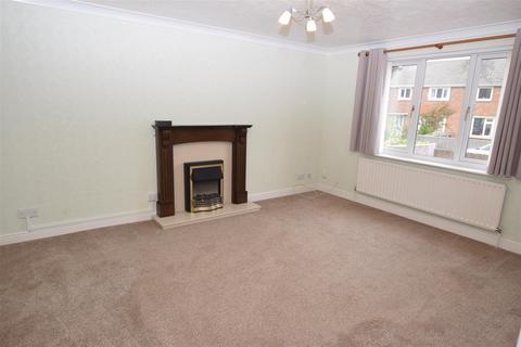 2 bedroom terraced bungalow to rent, Butt Lane, Grimsby DN37