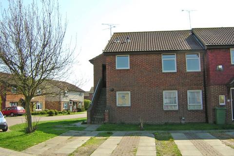 Studio to rent, Milton, Sittingbourne ME10