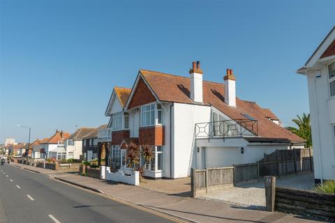 4 bedroom house for sale, Western Esplanade, Herne Bay