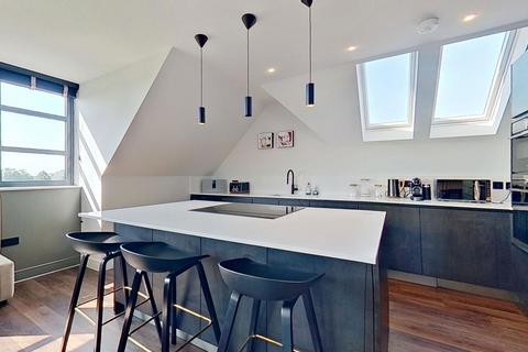 3 bedroom penthouse for sale, Convent Road, Broadstairs CT10