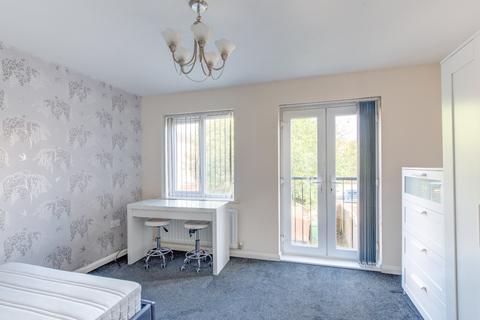 undefined, Gloucester Close, Enfield, Redditch, Worcestershire, B97