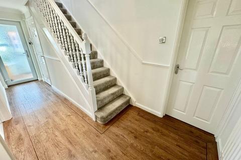 5 Sadler Drive, Marton In Cleveland, Middlesbrough, TS7 8HJ