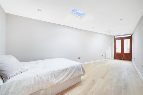 1 bedroom flat for sale, Upper Tollington Park, London N4