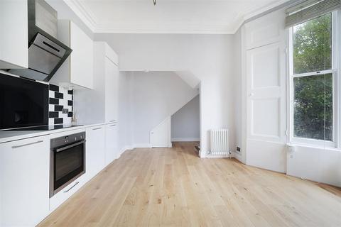 1 bedroom flat for sale, Upper Tollington Park, London N4