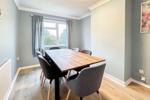 18 Belle Vue Close, Trevethin, Pontypool, NP4 8HL