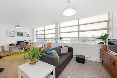 1 bedroom apartment for sale, York Grove, Peckham, SE15