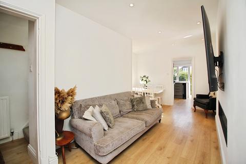 undefined, Queniborough Road, Queniborough, LE7