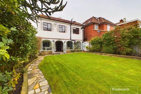 4 bedroom detached house for sale, Salmon Street, London NW9