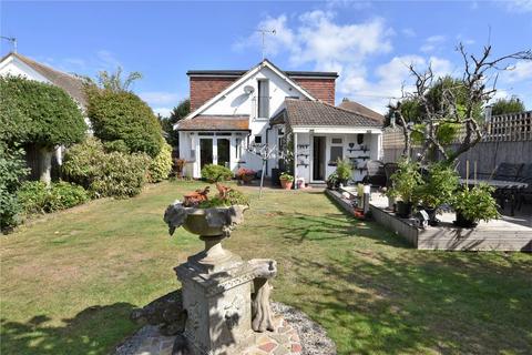 4 bedroom bungalow for sale, South Avenue, Southchurch Village, Southend-On-Sea, Essex, SS2