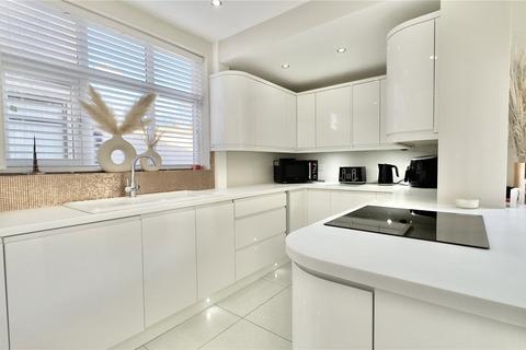 8 Bletchley Avenue, Wallasey, CH44 2EH