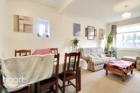 3 bedroom flat for sale, Prince Avenue, Westcliff-On-Sea