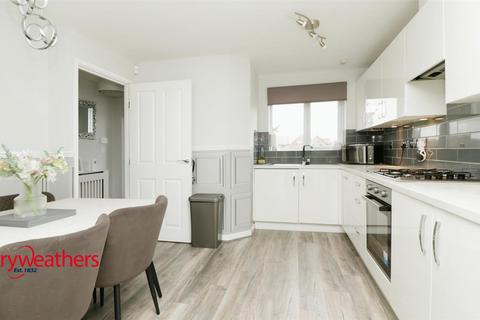 3 bedroom semi-detached house for sale, Newland Gardens, Thurnscoe, Rotherham