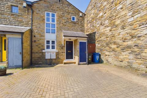 2 bedroom terraced house to rent, Mill Lane, Skipton, BD23