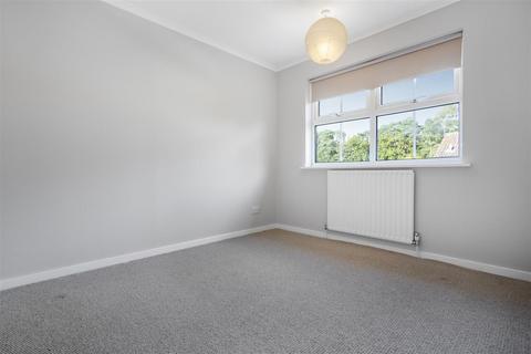 4 Oliver Road, Ascot, SL5 9DZ