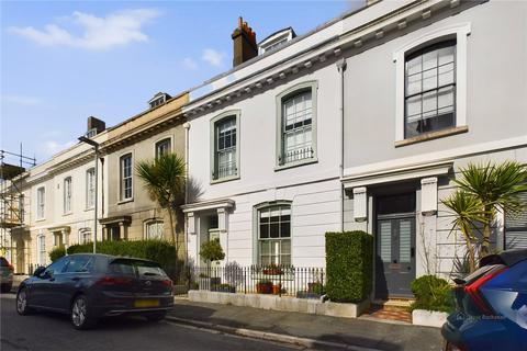 4 bedroom terraced house to rent, Beyrout Place, Plymouth PL1