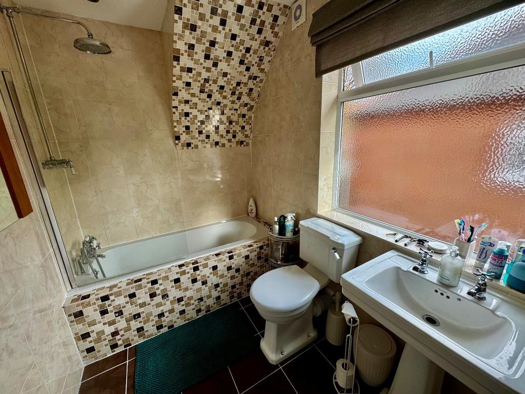 Bathroom/w.c.