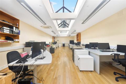 Office to rent, John Street, WC1N