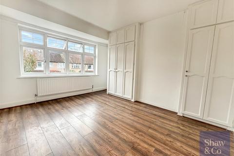 3 bedroom end of terrace house for sale, Priory Road, Hounslow TW3