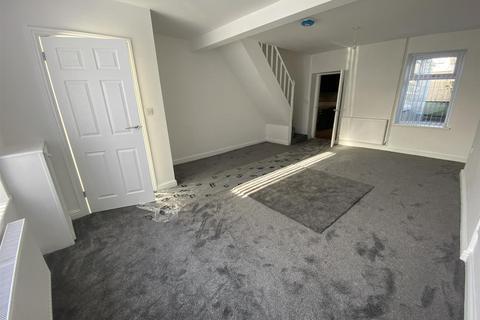 2 bedroom end of terrace house for sale, Llewellyn Street, Llanelli