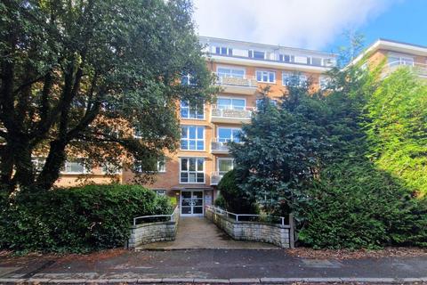 3 bedroom flat for sale, Chine Crescent, Bournemouth BH2