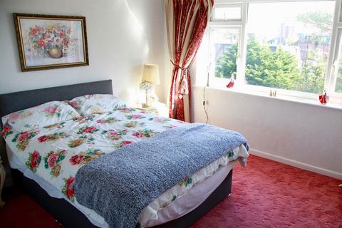 3 bedroom flat for sale, Chine Crescent, Bournemouth BH2