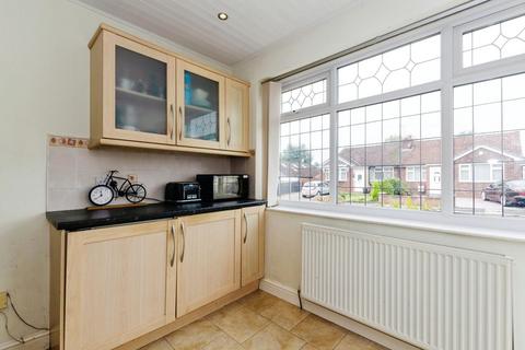 2 bedroom bungalow for sale, Ashford Avenue, Worsley, Manchester