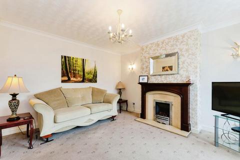 2 bedroom bungalow for sale, Ashford Avenue, Worsley, Manchester