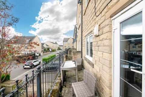 4 bedroom terraced house for sale, Grenoside View, Kirkburton, HD8