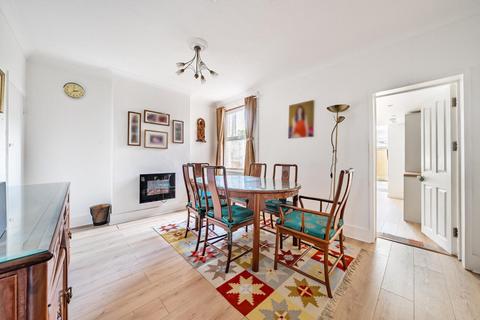 112 Richmond Park Road, Kingston Upon Thames, KT2 6AJ