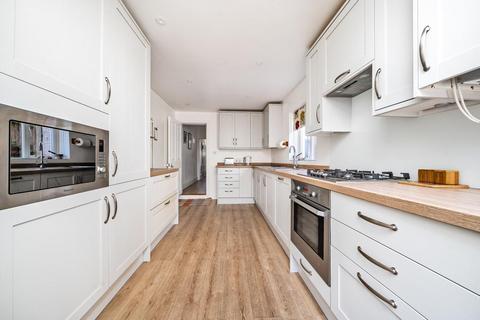 112 Richmond Park Road, Kingston Upon Thames, KT2 6AJ