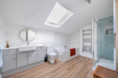 112 Richmond Park Road, Kingston Upon Thames, KT2 6AJ